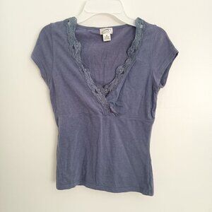 vintage Y2K blue surplice neckline faux wrap short sleeve tshirt with lace sz M
